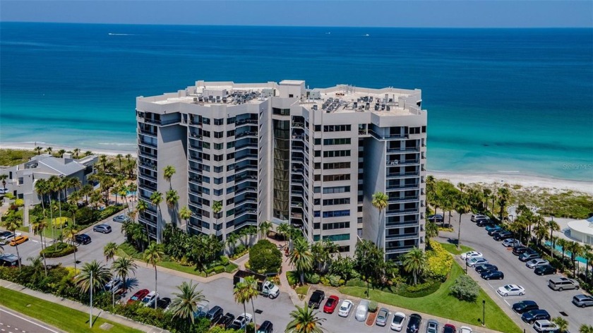 STUNNING GULF FRONT UPDATED HOME in prestigious Dans Island on - Beach Condo for sale in Clearwater Beach, Florida on Beachhouse.com