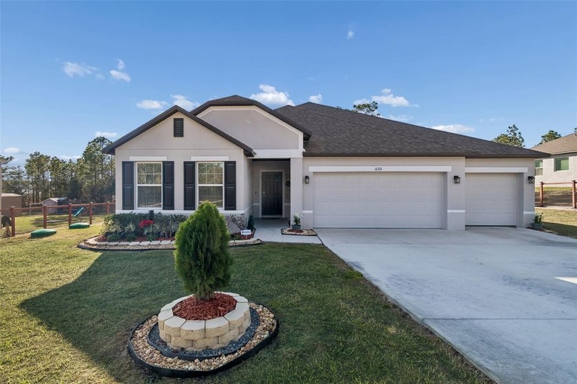 Experience serene living in this beautiful 4-bedroom, 3 bathroom - Beach Home for sale in Weeki Wachee, Florida on Beachhouse.com