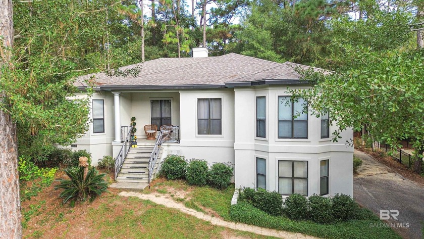 Beautiful, custom GOLF COURSE home designed by local artist with - Beach Home for sale in Daphne, Alabama on Beachhouse.com