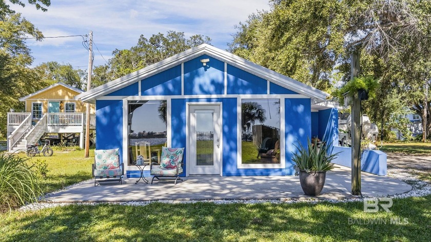 This 2-bedroom, 2-bath bungalow offers direct access to Little - Beach Home for sale in Gulf Shores, Alabama on Beachhouse.com