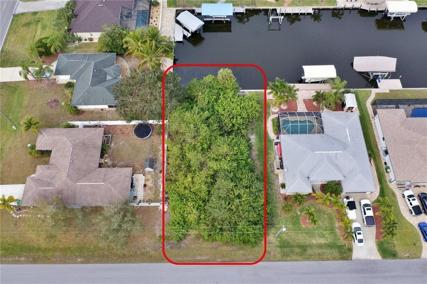 Here is your great opportunity to build your dream home right on - Beach Lot for sale in Port Charlotte, Florida on Beachhouse.com