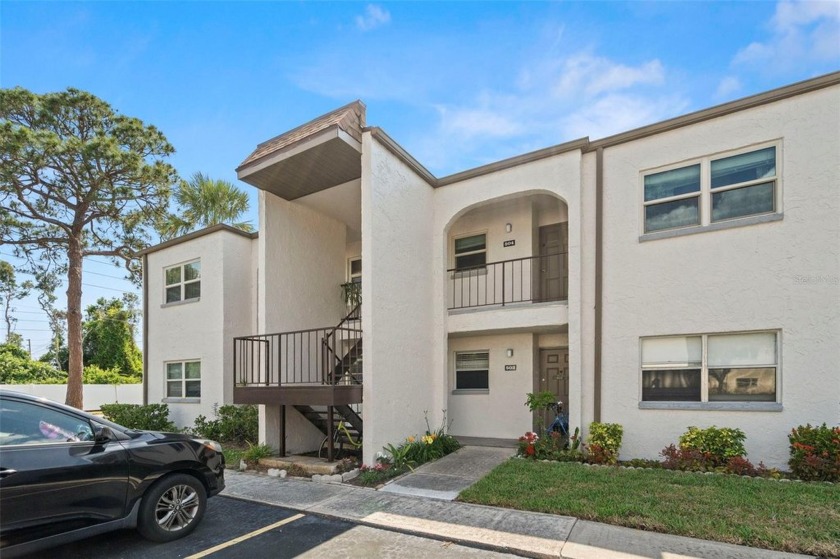 Lovely laminate flooring, light and bright second floor condo. 2 - Beach Condo for sale in Seminole, Florida on Beachhouse.com
