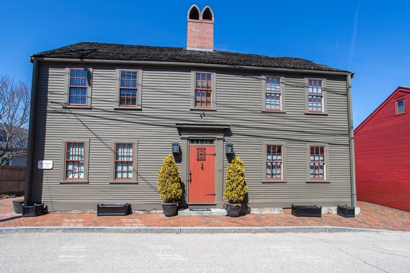 The Tobias Langdon House, circa 1710, is a rare and remarkable - Beach Home for sale in Portsmouth, New Hampshire on Beachhouse.com