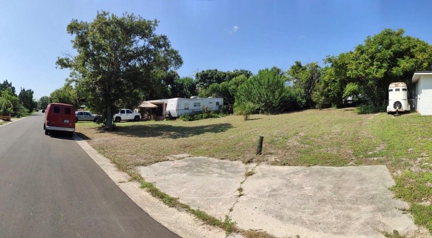 Build your dream home on this well-located vacant lot in Cocoa! - Beach Lot for sale in Cocoa, Florida on Beachhouse.com
