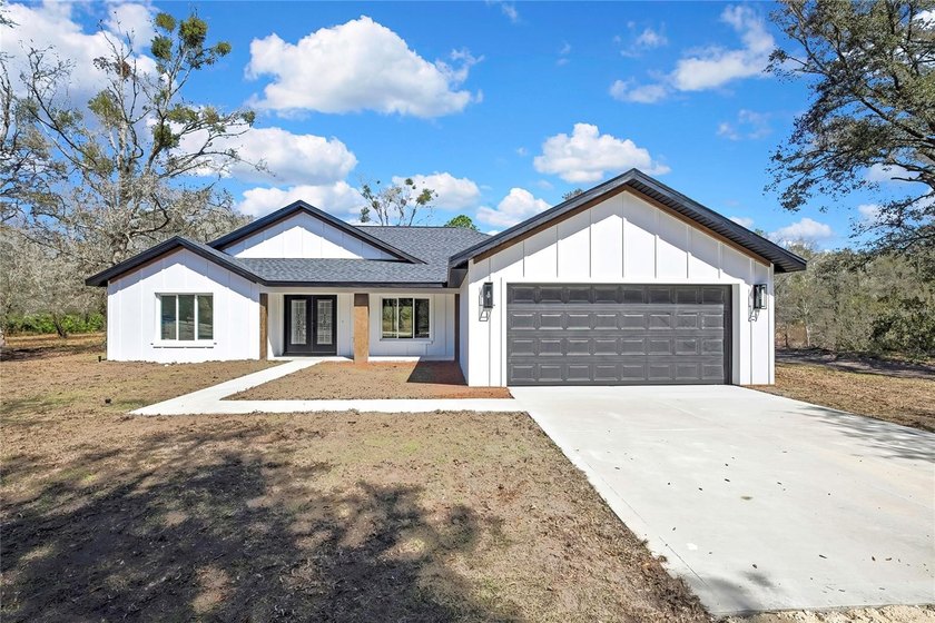 Experience upscale country living in this stunning brand-new - Beach Home for sale in Crystal River, Florida on Beachhouse.com