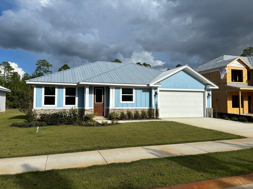 NEW CONSTRUCTION 3 bedroom, 2 bath 1,719 Sq Ft resort style home - Beach Home for sale in Freeport, Florida on Beachhouse.com