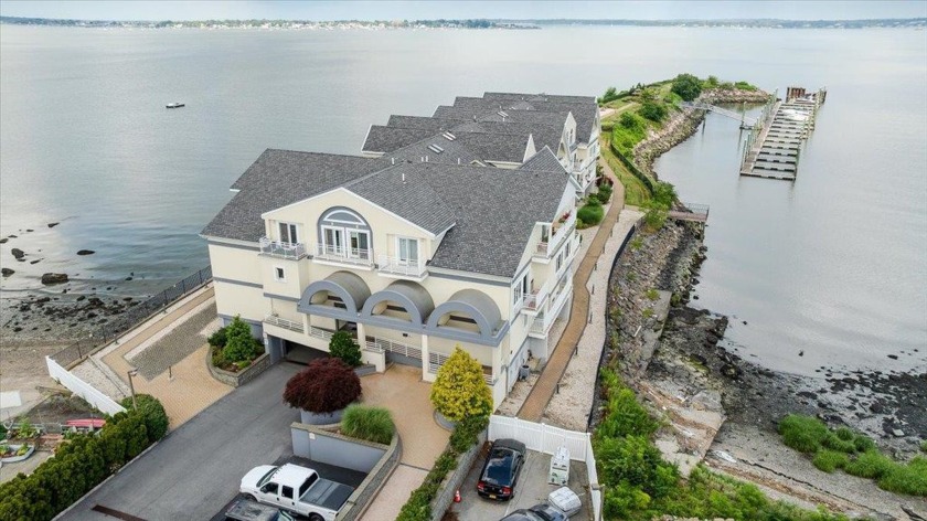 Welcome to Shelter Cove Estates, an exquisite waterfront gated - Beach Condo for sale in Bronx, New York on Beachhouse.com