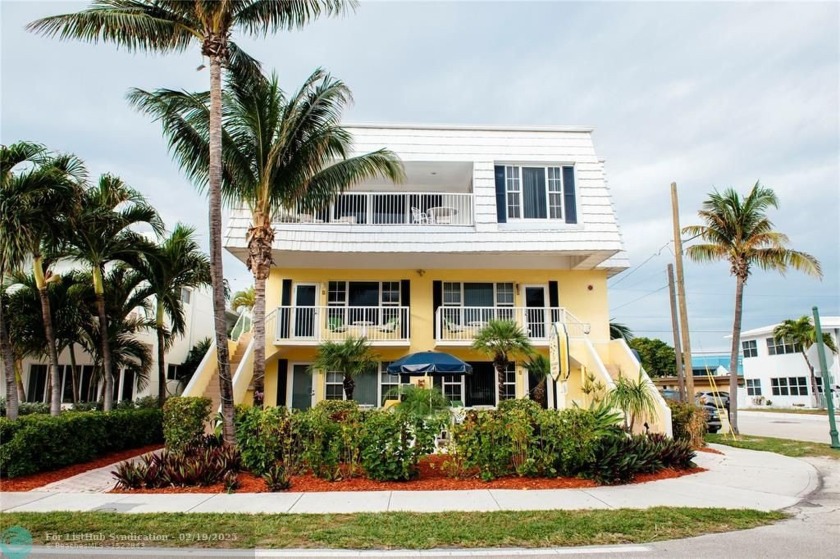 6 unit building, just steps from the beach.  Walk to the shops - Beach Commercial for sale in Lauderdale By The Sea, Florida on Beachhouse.com