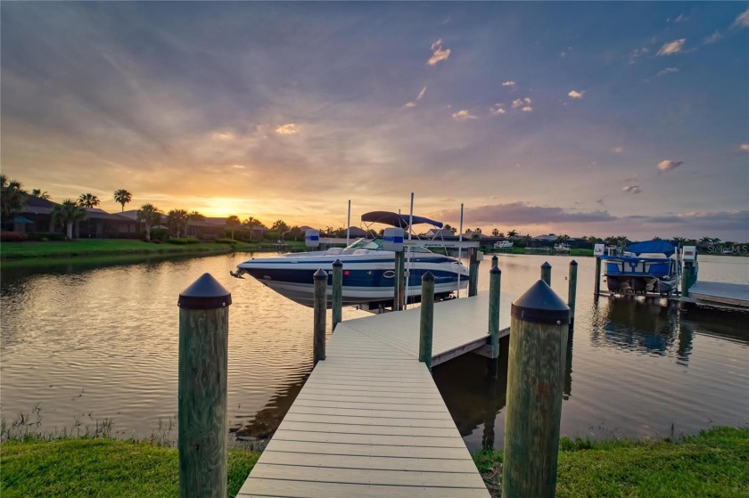 One or more photo(s) has been virtually staged. Welcome to - Beach Home for sale in Bradenton, Florida on Beachhouse.com