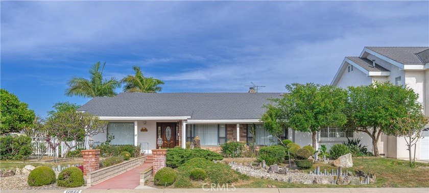 Total of 8 bedrooms, 4 bathrooms, approximately 3,667 square - Beach Home for sale in Garden Grove, California on Beachhouse.com