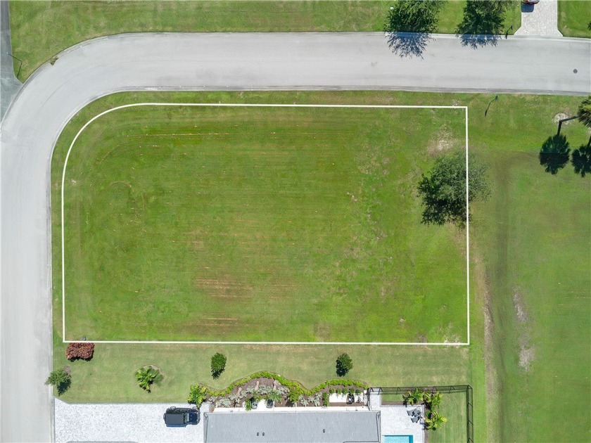 Don't miss this rare opportunity to own the last remaining lot - Beach Lot for sale in Vero Beach, Florida on Beachhouse.com