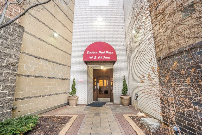 Spectacular penthouse duplex in the heart of the South Loop - Beach Condo for sale in Chicago, Illinois on Beachhouse.com