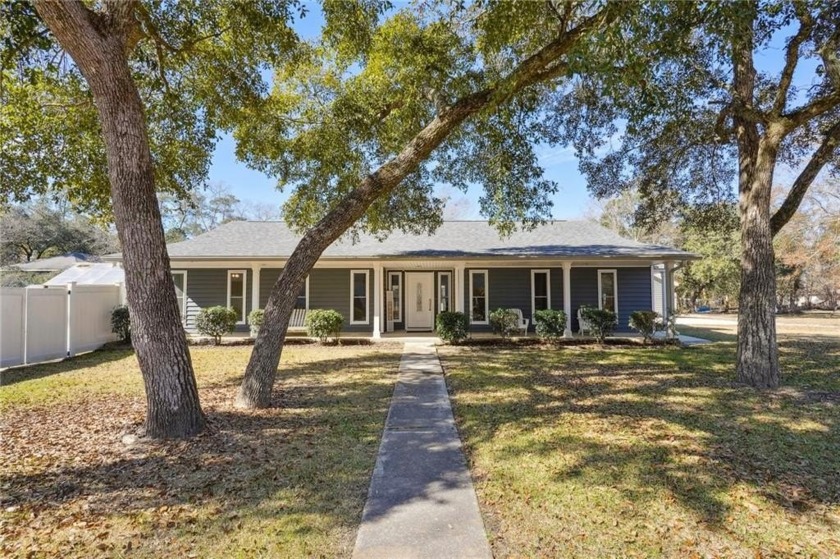 You will want to see for yourself this beautifully maintained - Beach Home for sale in Slidell, Louisiana on Beachhouse.com