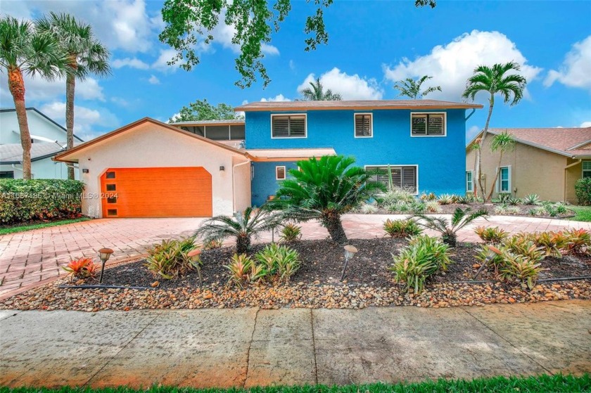 Incredible opportunity to purchase a remodeled 5 bedroom/3 - Beach Home for sale in Cooper City, Florida on Beachhouse.com