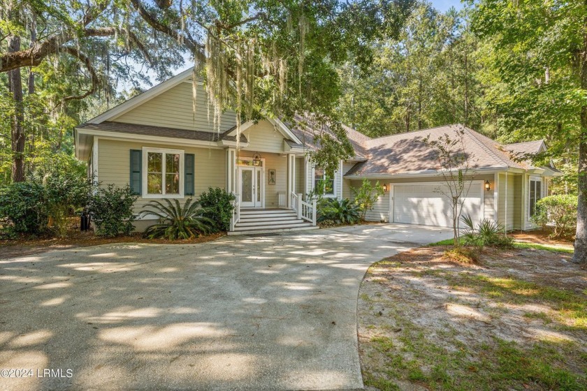 Experience the best of island living in this stunning - Beach Home for sale in Okatie, South Carolina on Beachhouse.com