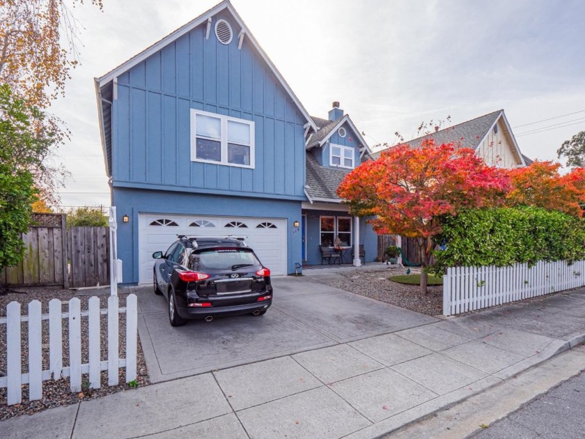 Located in the heart of Seabright, this wonderfully unique - Beach Lot for sale in Santa Cruz, California on Beachhouse.com