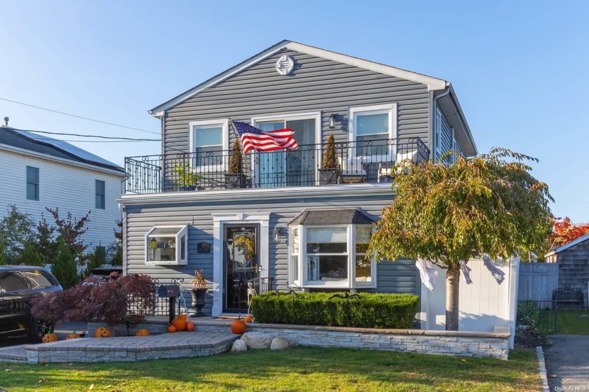 Lovely Three Bedroom, Two Bathroom Home located in Babylon - Beach Home for sale in Babylon, New York on Beachhouse.com