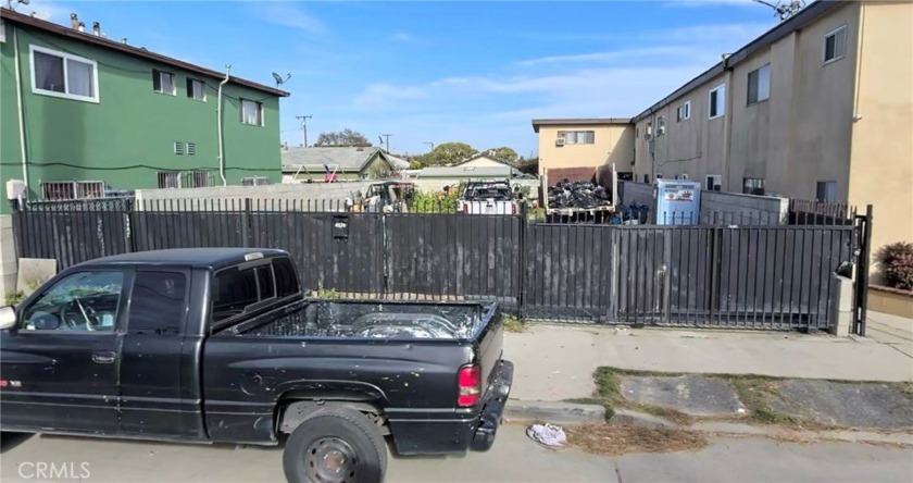 Prime Vacant Lot in High-Traffic Long Beach Location

Don't - Beach Lot for sale in Long Beach, California on Beachhouse.com