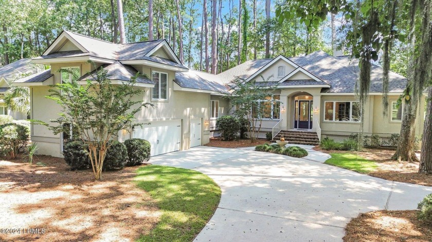 Enjoy this stunning and stylishly updated home with main - Beach Home for sale in Okatie, South Carolina on Beachhouse.com