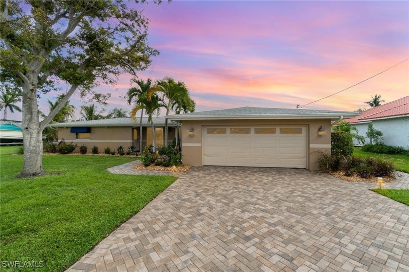 Boaters Dream home ! Welcome to this stunning, completely - Beach Home for sale in North Fort Myers, Florida on Beachhouse.com