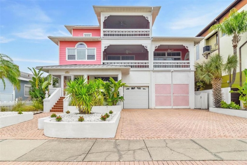 This is an opportunity you do not want to miss! The big pink - Beach Home for sale in Gulfport, Florida on Beachhouse.com