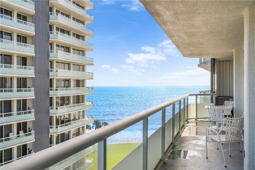 Live life elevated in the corner of the 7th floor in the only - Beach Home for sale in Vero Beach, Florida on Beachhouse.com