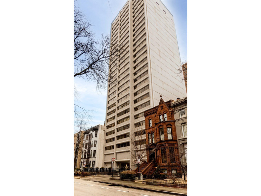 Here is an opportunity to own a Gold Coast 2BD/2BA Condo in a - Beach Condo for sale in Chicago, Illinois on Beachhouse.com