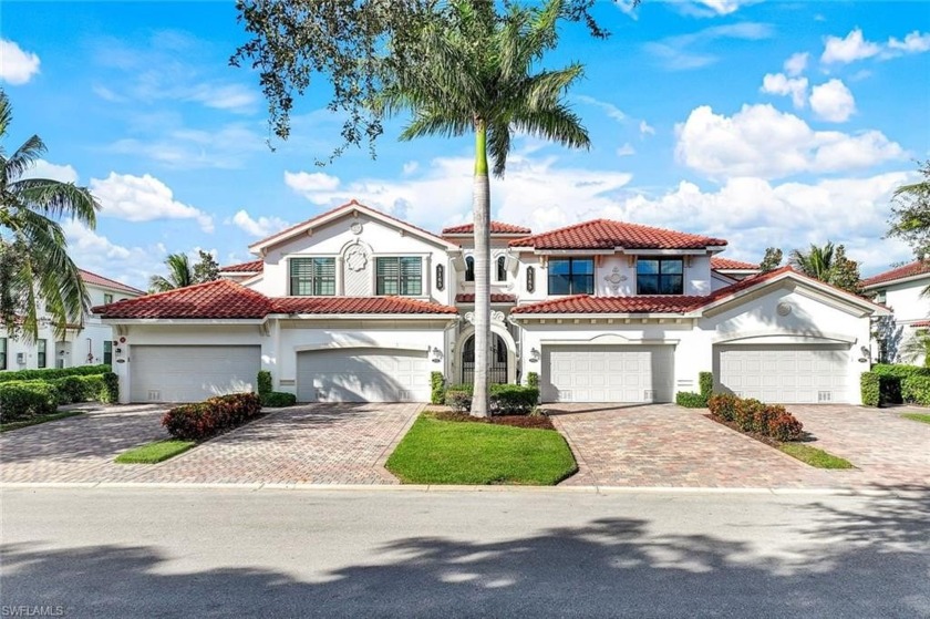 INDULGE in luxurious living in this beautifully appointed coach - Beach Home for sale in Naples, Florida on Beachhouse.com