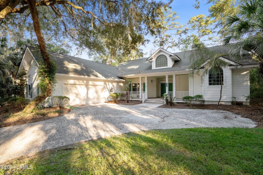 Experience luxury living at its finest on Dataw Island with this - Beach Home for sale in Dataw Island, South Carolina on Beachhouse.com