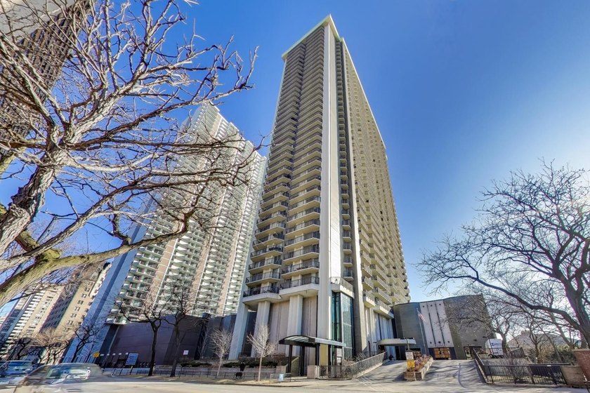 Set within the prestigious Malibu Condominiums, this stunning - Beach Condo for sale in Chicago, Illinois on Beachhouse.com