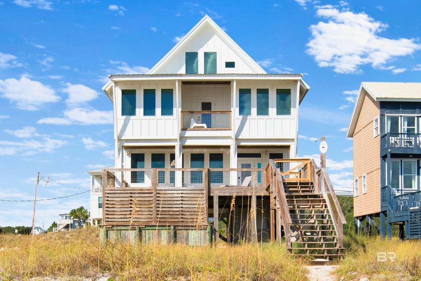 TURN KEY REVENUE RETREAT - The Salty Pelican, a coastal - Beach Home for sale in Gulf Shores, Alabama on Beachhouse.com