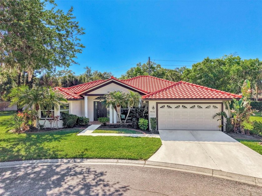 Under contract-accepting backup offers. Pool home in Deerfield - Beach Home for sale in Sarasota, Florida on Beachhouse.com
