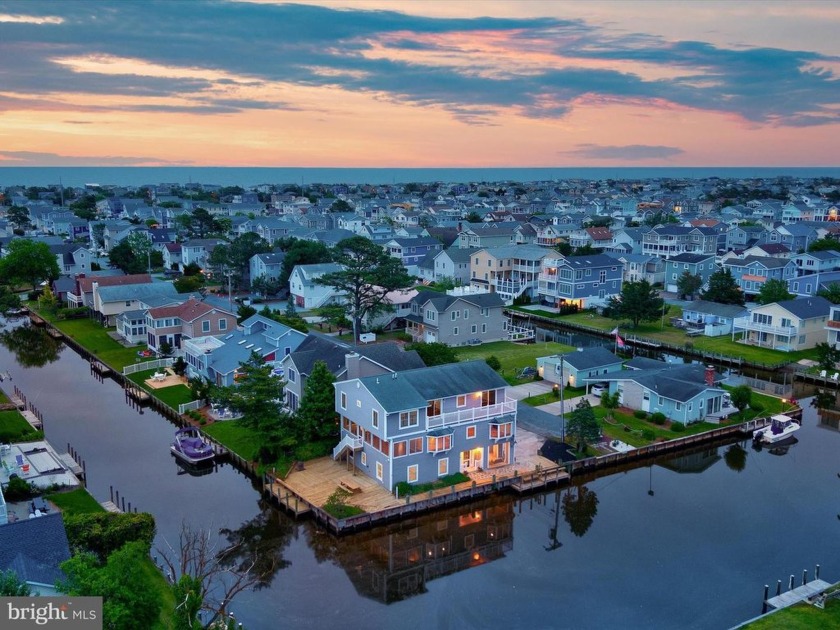 A Waterfront Retreat Creekside in South Bethany At the very end - Beach Home for sale in Bethany Beach, Delaware on Beachhouse.com