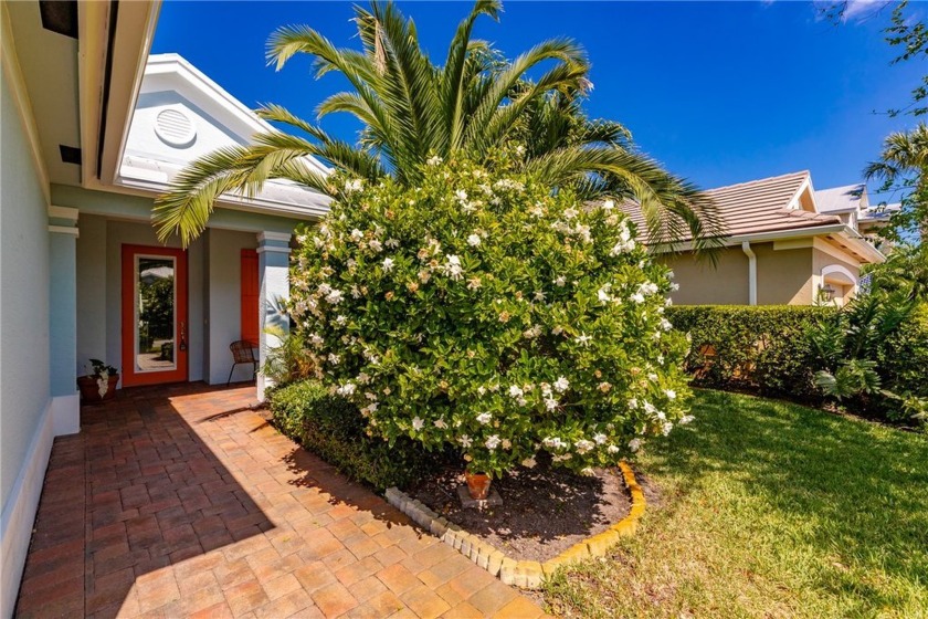 Charming 2BR/2BA with versatile den and island kitchen with - Beach Home for sale in Vero Beach, Florida on Beachhouse.com