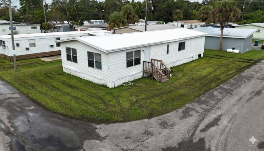 New Listing Alert!   Check out this fantastic, affordable 2 - Beach Home for sale in Cocoa, Florida on Beachhouse.com