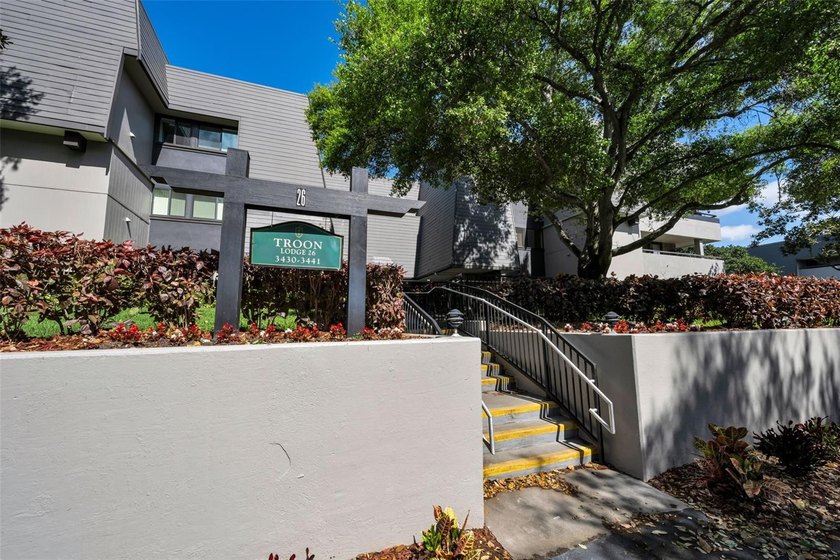 Welcome to this spacious condo offering a variety of wonderful - Beach Condo for sale in Palm Harbor, Florida on Beachhouse.com