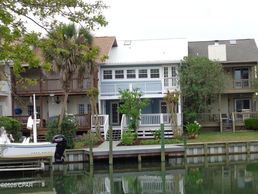 IMMACULATE - UPDATED - SPACIOUS THIS SPECIAL TOWNHOME OPENS TO A - Beach Townhome/Townhouse for sale in Panama City, Florida on Beachhouse.com