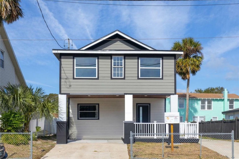 Located beachside in the heart of Daytona. Total renovation - Beach Home for sale in Daytona Beach, Florida on Beachhouse.com