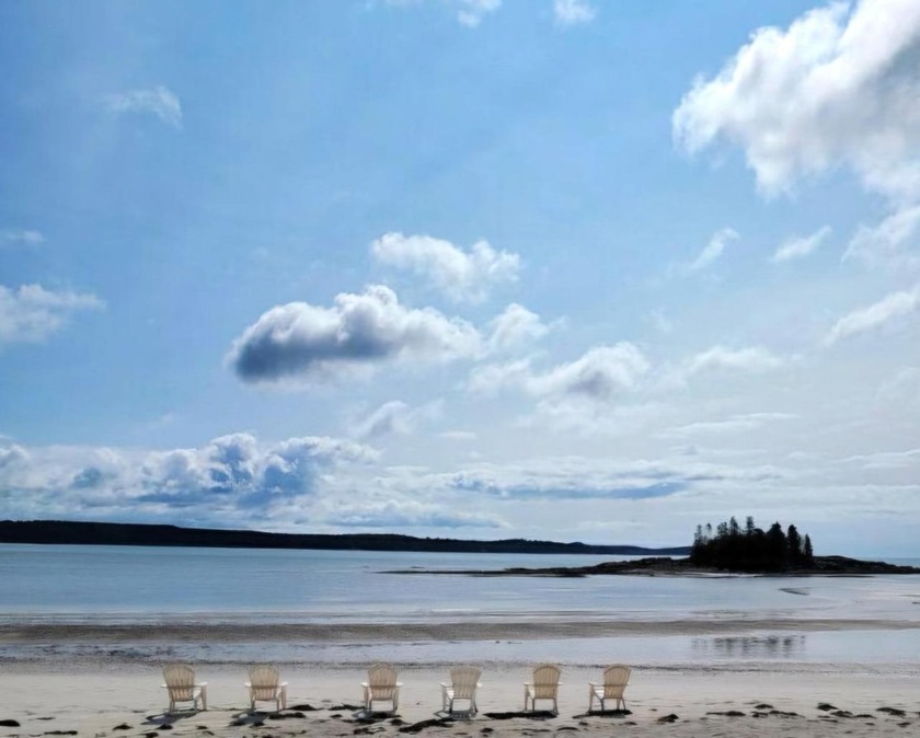 A unique &amp; exciting opportunity to own 3 cozy cottages on a - Beach Home for sale in Jonesport, Maine on Beachhouse.com