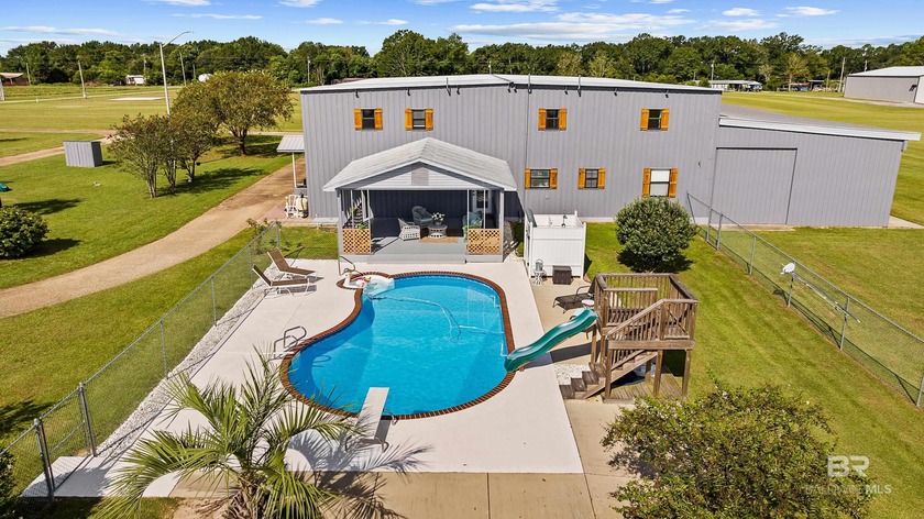 This might just be one of the coolest homes on the market! - Beach Home for sale in Robertsdale, Alabama on Beachhouse.com