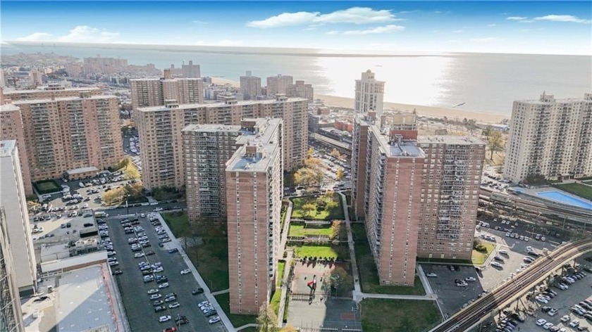 Welcome to Trump Village Sec 4! Fully renovated-2-bedroom, 1 - Beach Other for sale in Brooklyn, New York on Beachhouse.com