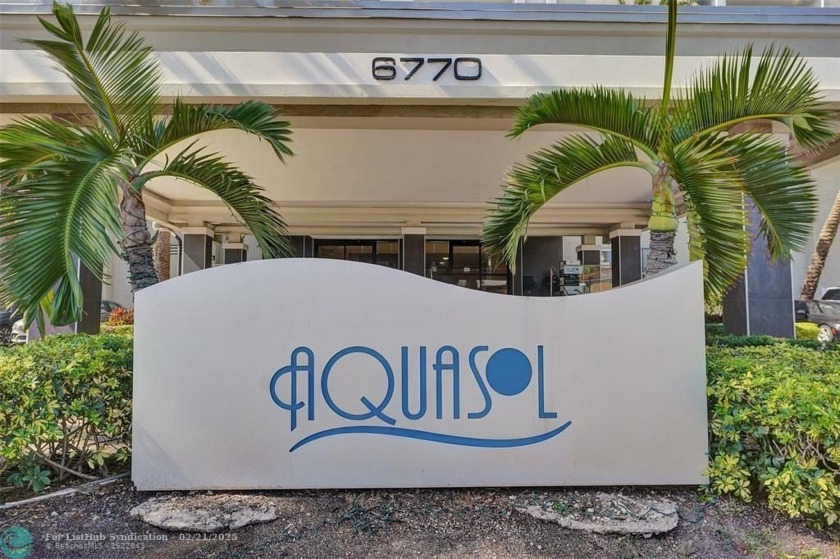 Enjoy North Beach living at its finest. This one bedroom 1.5 - Beach Condo for sale in Miami Beach, Florida on Beachhouse.com