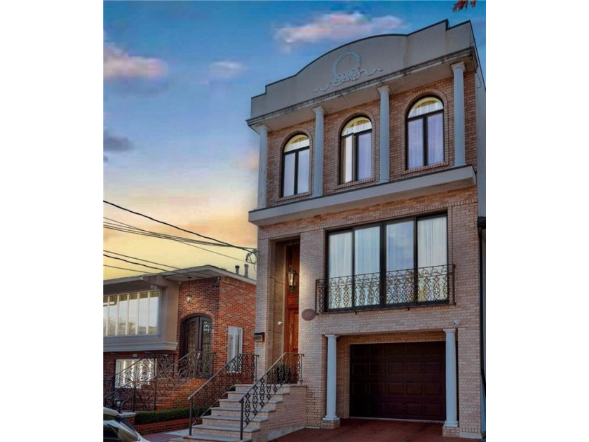 Welcome to this stunning newly renovated waterfront brick - Beach Home for sale in Brooklyn, New York on Beachhouse.com