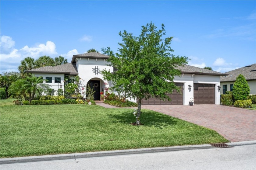 2021 contemporary build in the beautifully maintained gated - Beach Home for sale in Vero Beach, Florida on Beachhouse.com