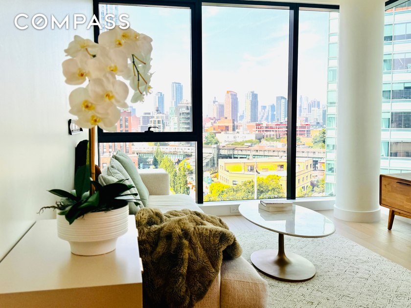 Furnished photos are from the same layout on a different floor - Beach Condo for sale in Queens, New York on Beachhouse.com