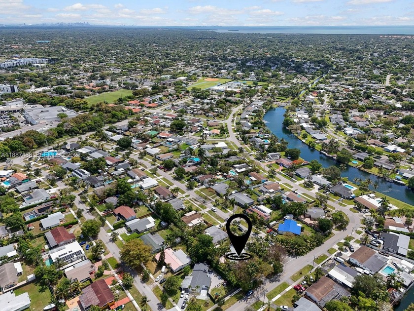 Motivated Sellers are offering a $10,000 seller credit towards - Beach Home for sale in Cutler Bay, Florida on Beachhouse.com