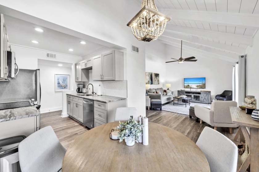 Spectacular 1BD/1BA Condo Overlooking the Seascape Golf Course - Beach Condo for sale in Miramar Beach, Florida on Beachhouse.com