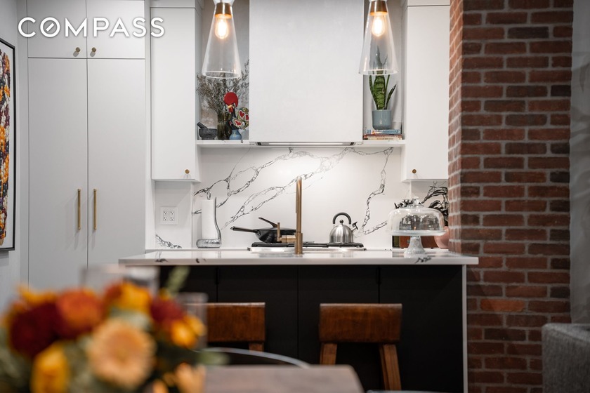 Beautifully renovated spacious 2-bedroom on a picturesque block - Beach Condo for sale in New York, New York on Beachhouse.com