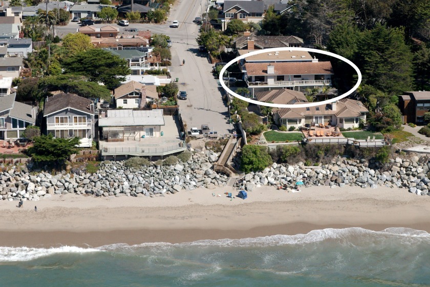 Beautiful Monterey Bay, Spacious 26th Avenue Beach House Rental - Beach Vacation Rentals in Santa Cruz, California on Beachhouse.com