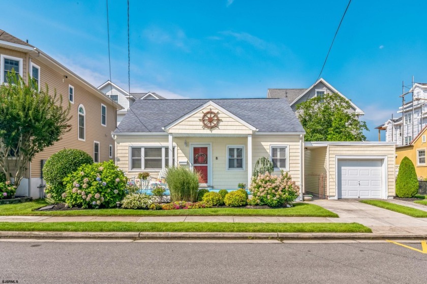 OPEN HOUSE SATURDAY, AUGUST 24th, 11:00AM - 1:00PM. Charming - Beach Home for sale in Longport, New Jersey on Beachhouse.com